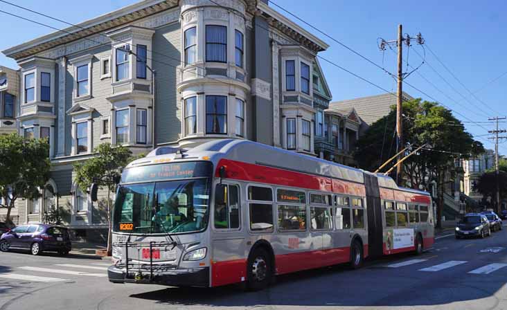 MUNI New Flyer XT60 7207